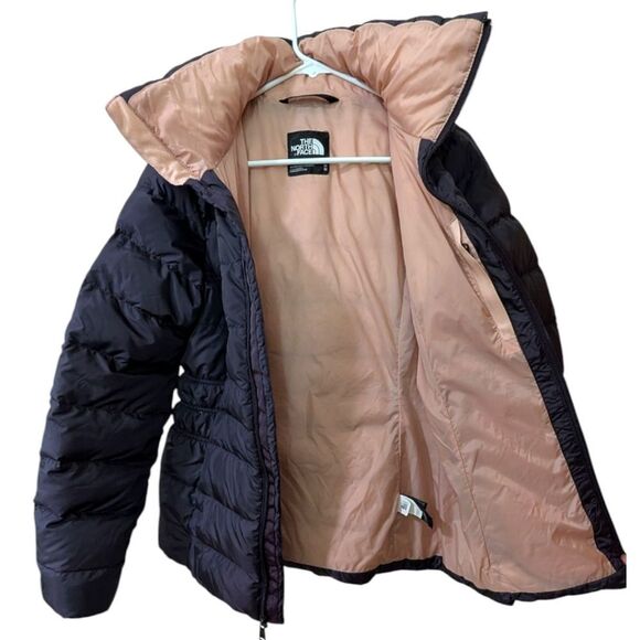 The Northface Gotham 550 Puffer Jacket in Dark Purple NF0A35BW FA18 Women's M - Picture 4 of 9